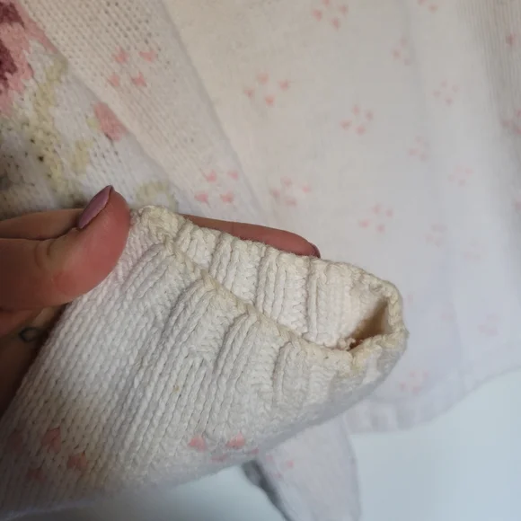 Floral Patterned Sweater - Multicolor - Picture 7 of 9